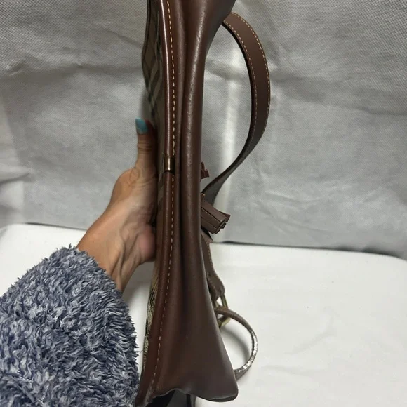 Vintage Burberry Beige and Brown Plaid Crossbody Bag - Picture 6 of 16